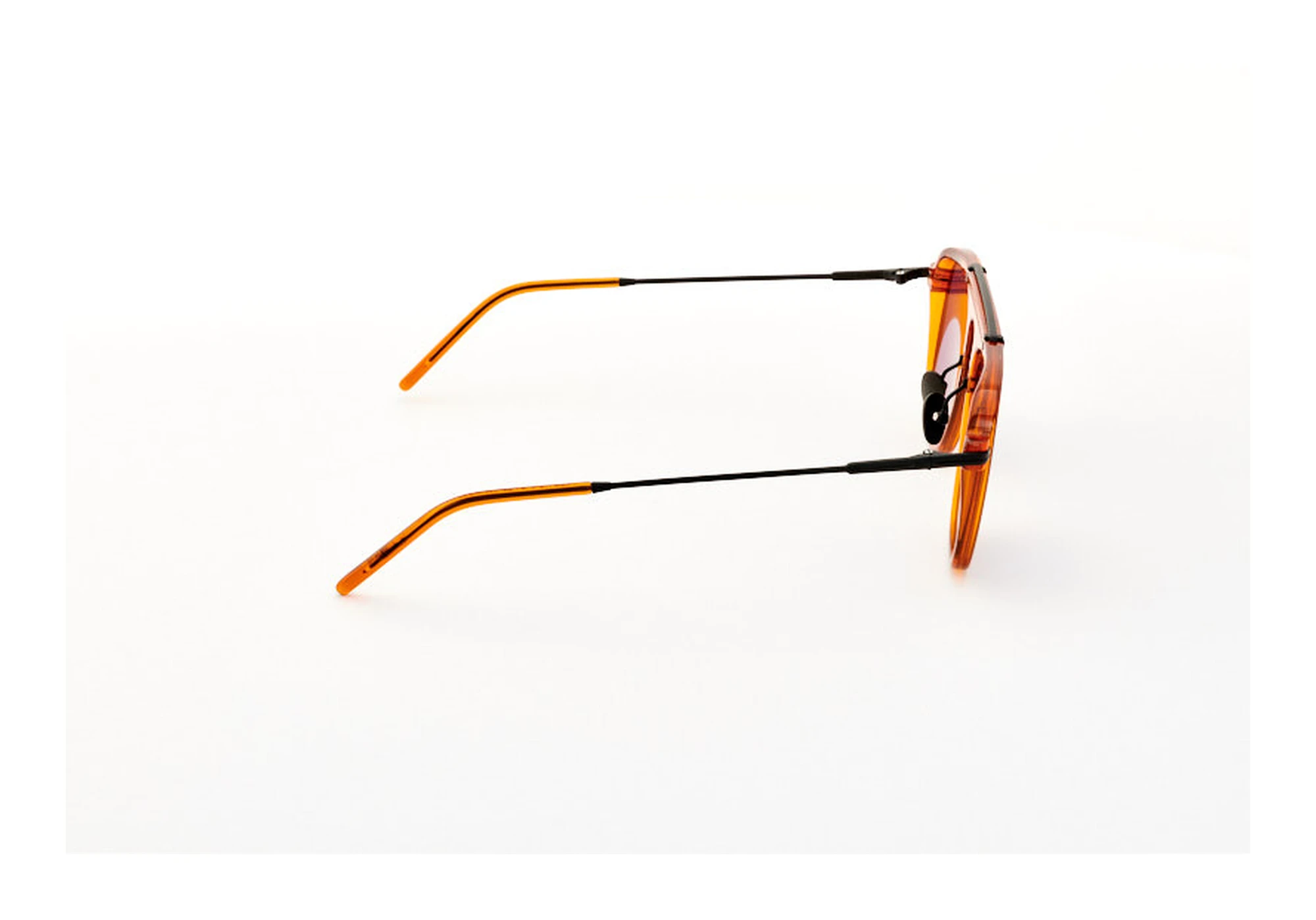Vooraanzicht JB GEORGE (JBS119 - 3)