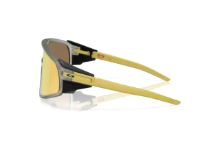 Zijaanzicht Oakley LATCH PANEL (OO9404 - 940424)