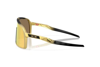 Zijaanzicht Oakley SUTRO (OO9406 - 9406C2)