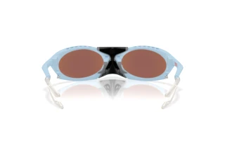 Achteraanzicht Oakley PLANTARIS (OO9437 - 943704)