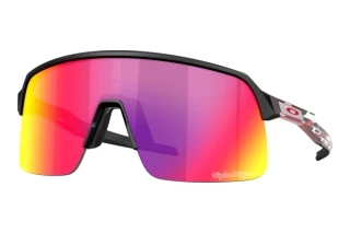 Vooraanzicht Oakley SUTRO LITE (OO9463 - 9463B7)
