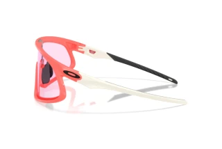 Zijaanzicht Oakley RSLV (OO9484D - 948411)