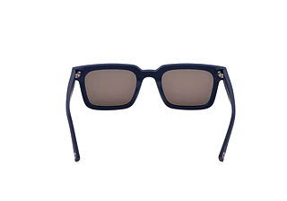 Achteraanzicht Sting SST435 (94BX)